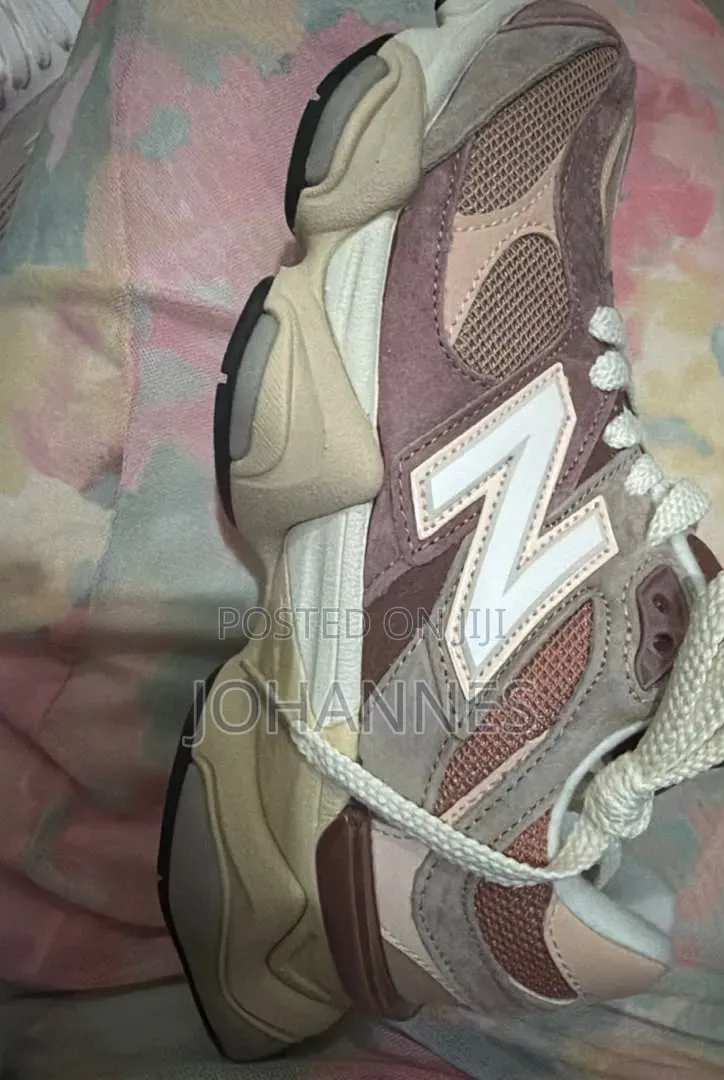 New Balance 9060 "Cherry Blossom