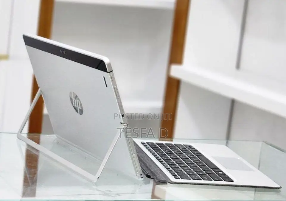 New Laptop HP Elite X2 1012 8GB Intel Core i7 SSD 256GB