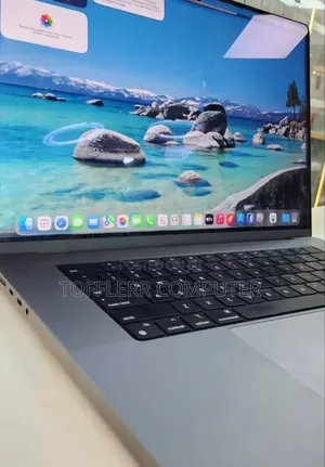 New Laptop Apple MacBook Pro 2021 M1 16GB Intel Core i7 SSD 512GB