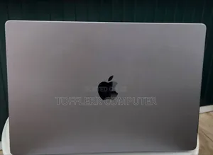 New Laptop Apple MacBook Pro 2021 M1 16GB Intel Core i7 SSD 512GB