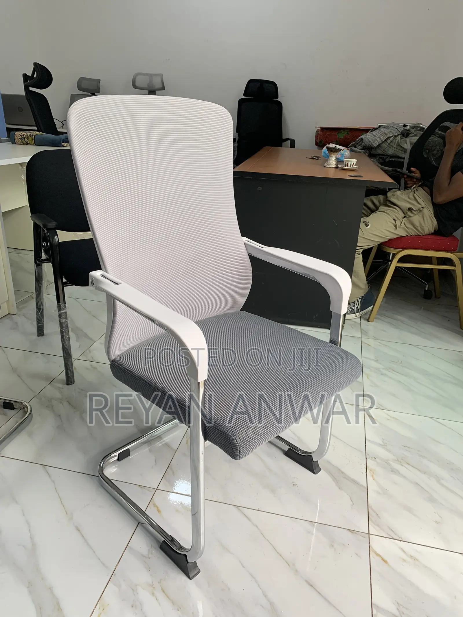 Guest Chair U-Leg White ( Fully Imported)
