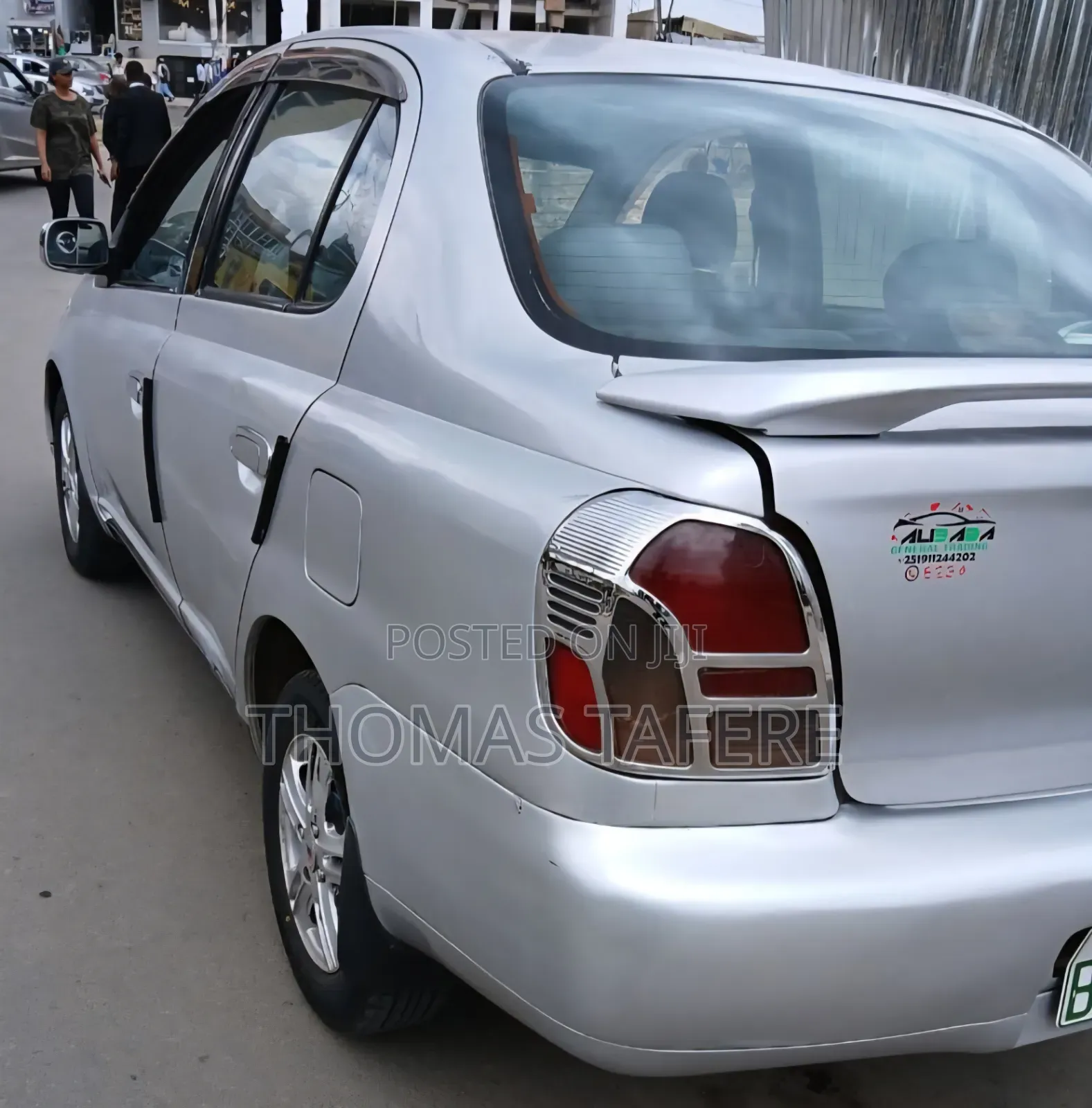Toyota Platz 2001 Silver