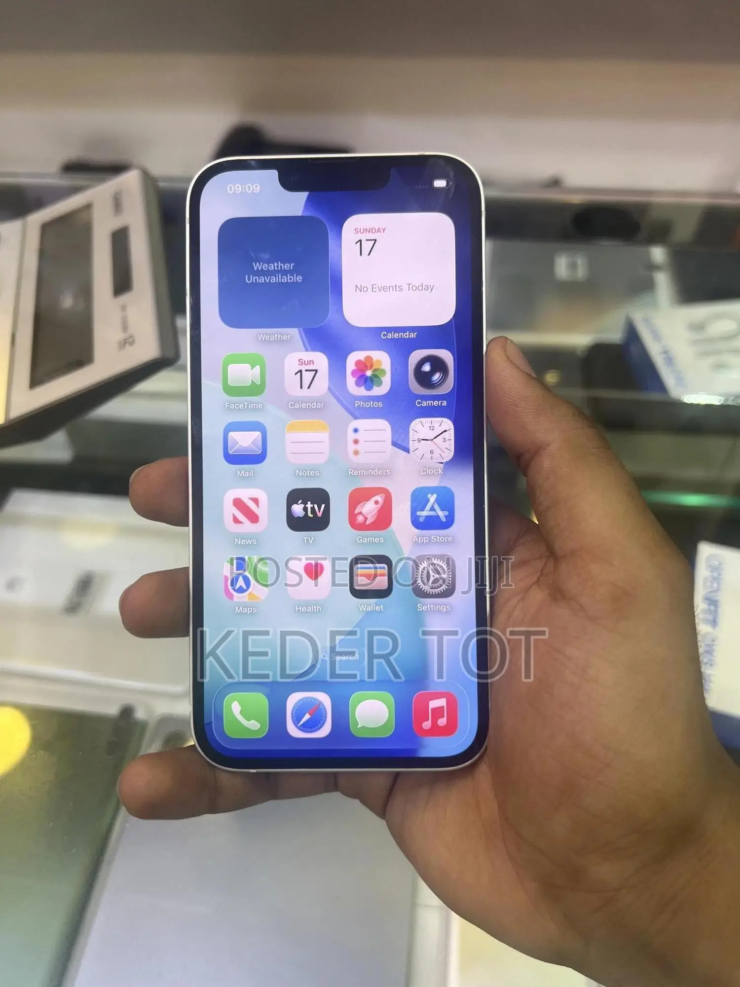 New Apple iPhone 13 128 GB Blue