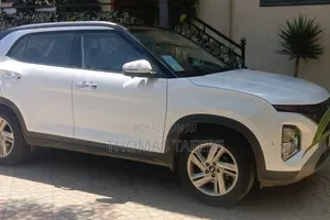 Hyundai Creta 2023 White