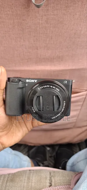 Sony Zv-E10