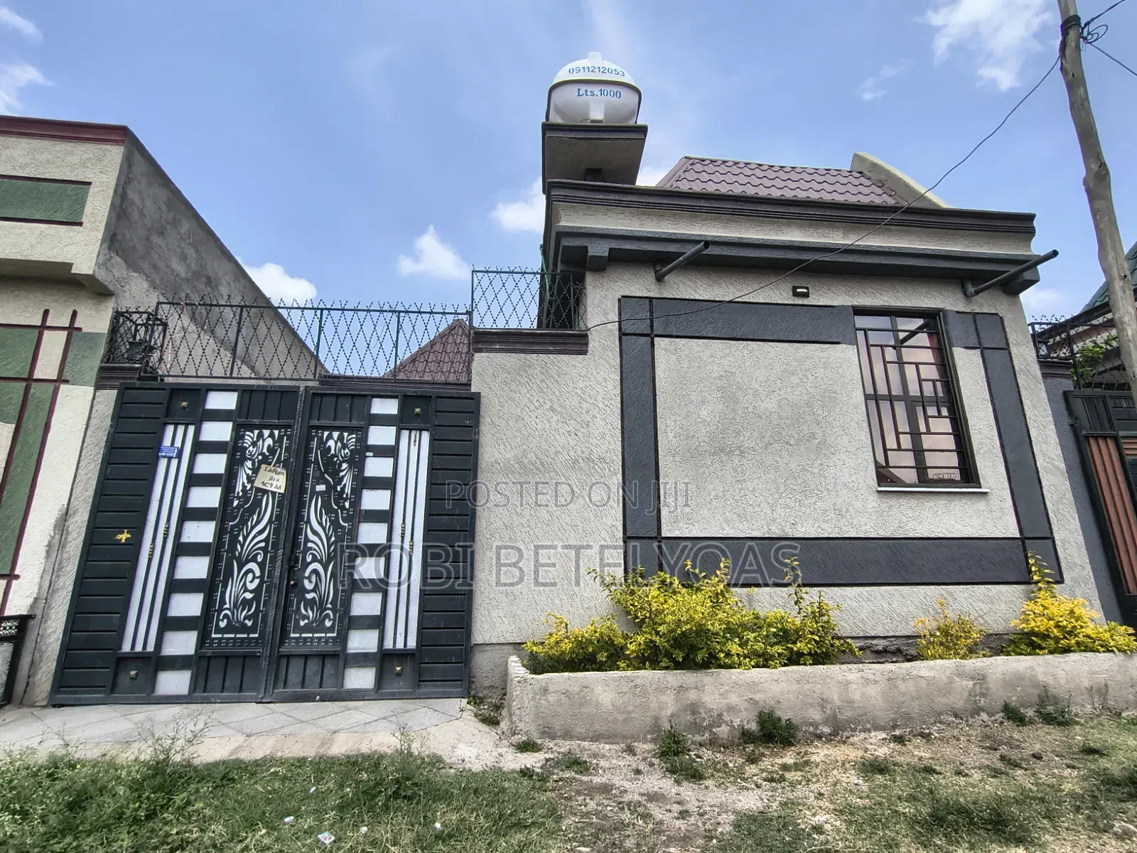 Furnished 2bdrm House in L Sheep, East Shewa for sale