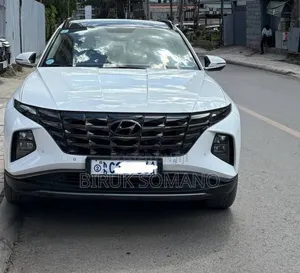 Hyundai Tucson 2022 Off white