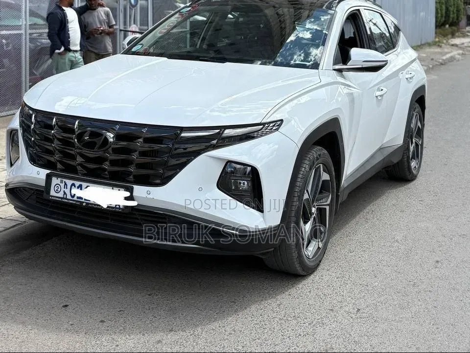 Hyundai Tucson 2022 Off white