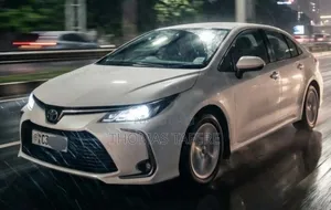 Toyota Corolla 2022 Ivory