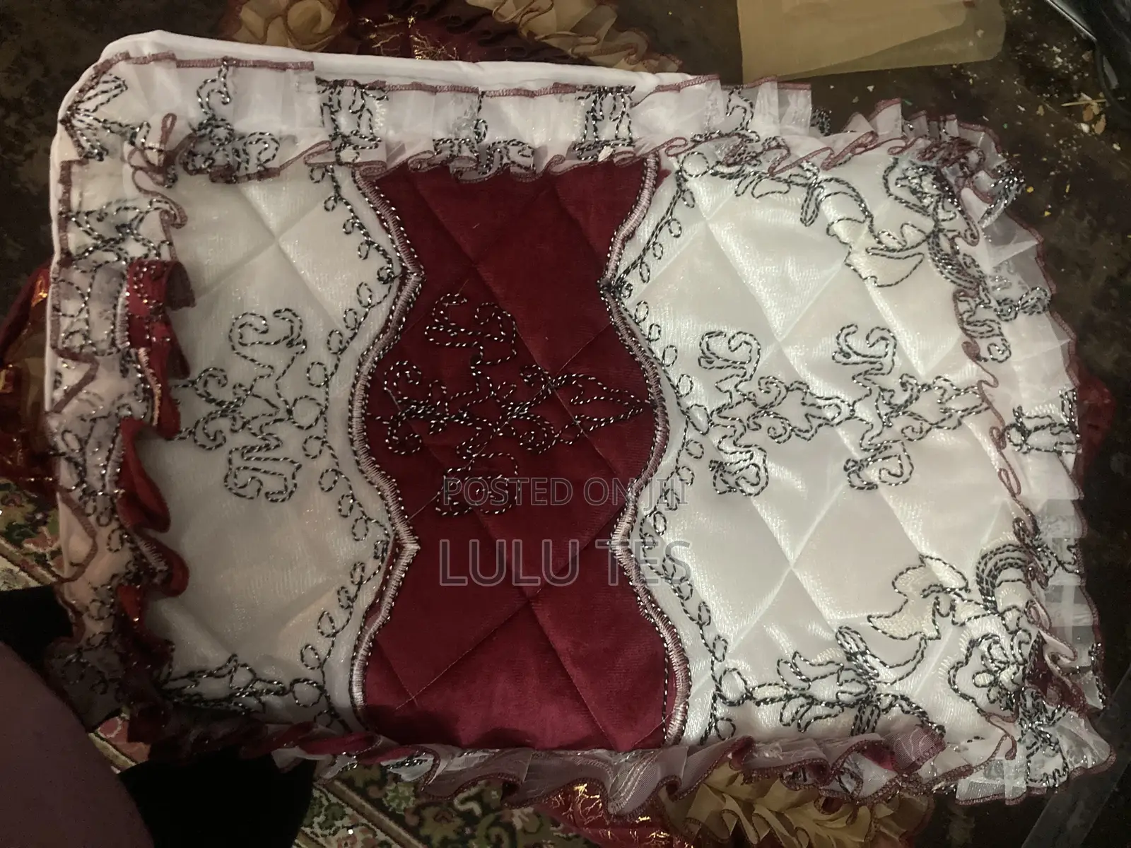 የ አልጋ ልብሶች