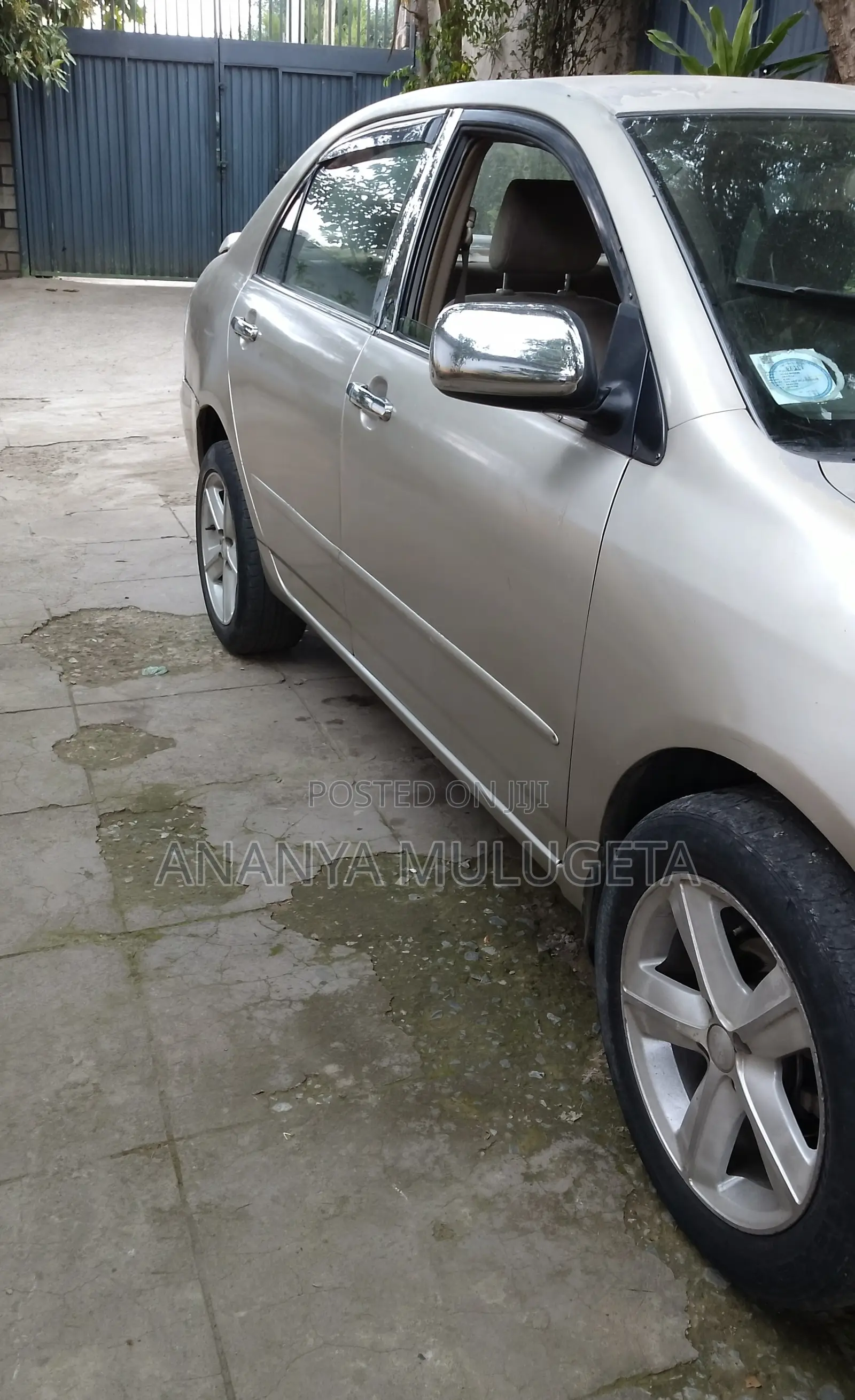 Toyota Corolla Sedan 2003 Gold