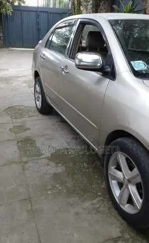 Toyota Corolla Sedan 2003 Gold