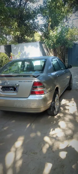 Toyota Corolla Sedan 2003 Gold