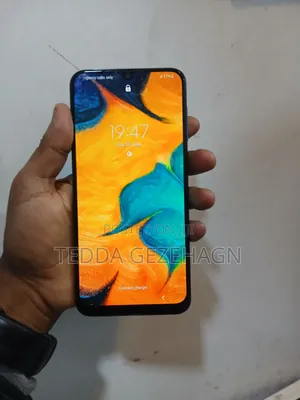 Samsung Galaxy A30 64 GB Blue