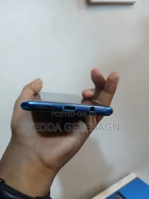 Samsung Galaxy A30 64 GB Blue