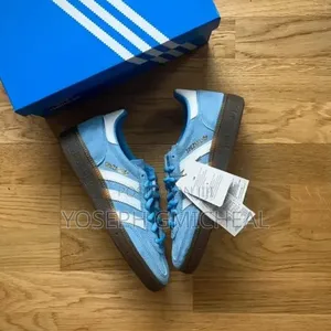 Addidas Spezial Model