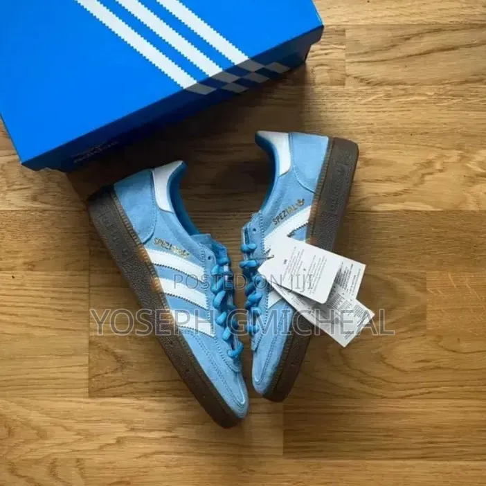 Addidas Spezial Model