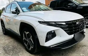 Hyundai Tucson 2022 White