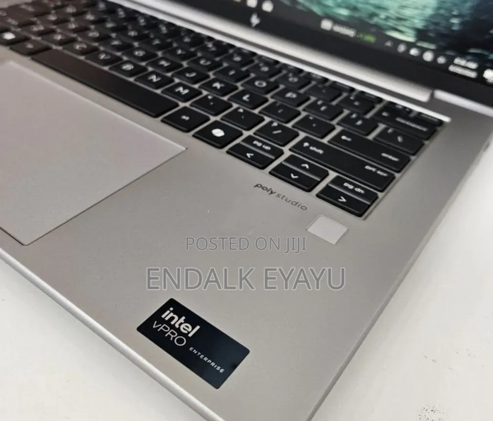 New Laptop HP ZBook Firefly 14 G11 16GB Intel Core Ultra 7 SSD 512GB