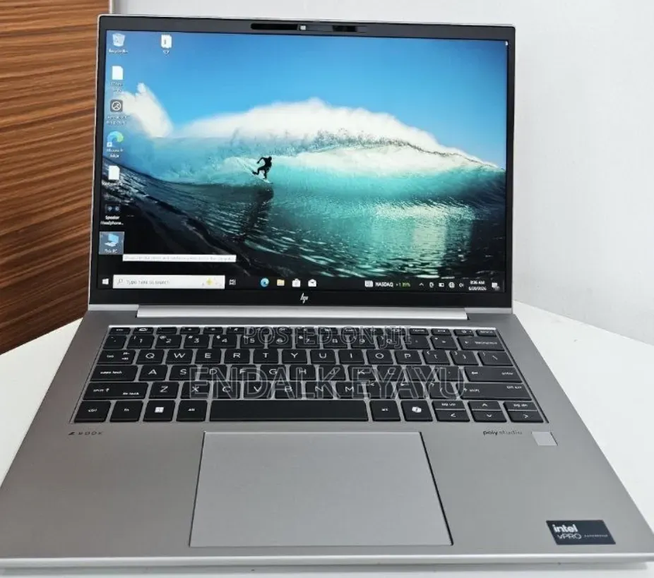 New Laptop HP ZBook Firefly 14 G11 16GB Intel Core Ultra 7 SSD 512GB