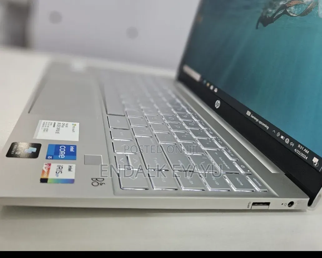 New Laptop HP Pavilion 13 8GB Intel Core i5 SSD 512GB