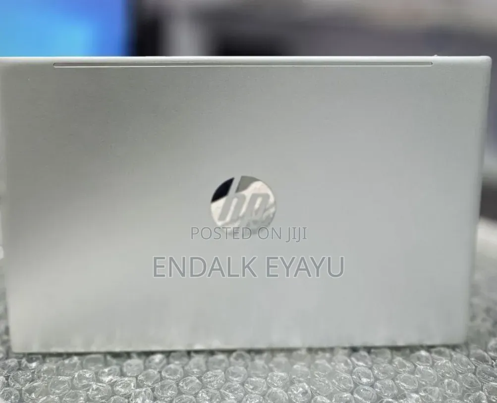 New Laptop HP Pavilion 13 8GB Intel Core i5 SSD 512GB