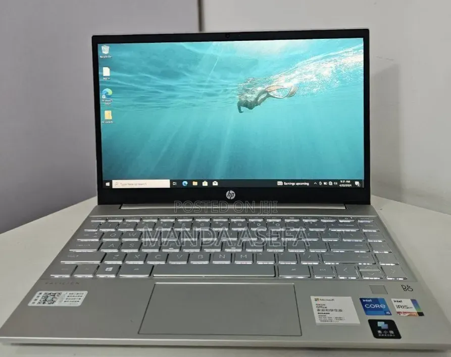 New Laptop HP Pavilion 13 8GB Intel Core i5 SSD 512GB