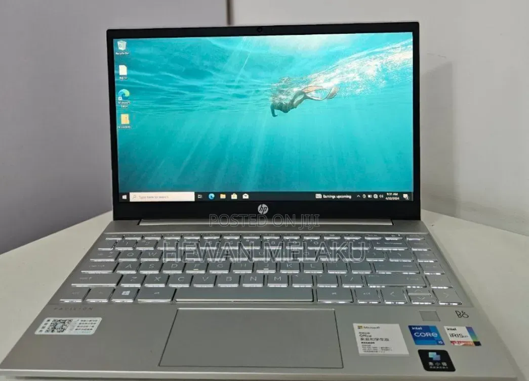New Laptop HP Pavilion 13 8GB Intel Core i5 SSD 512GB