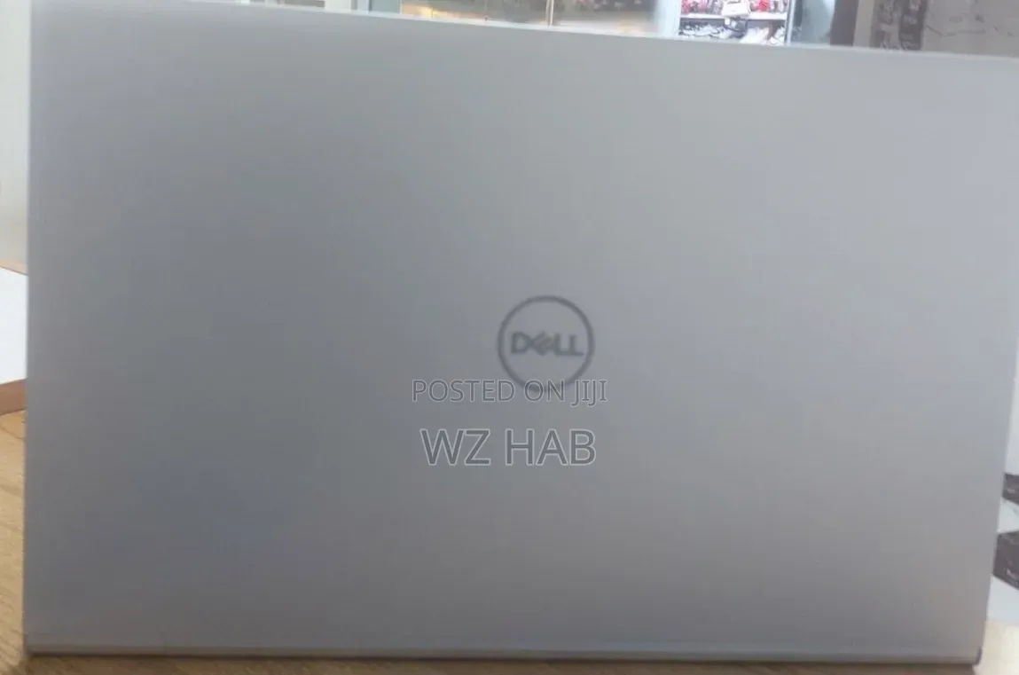 New Laptop Dell Inspiron 15 16GB Intel Core i7 SSD 512GB