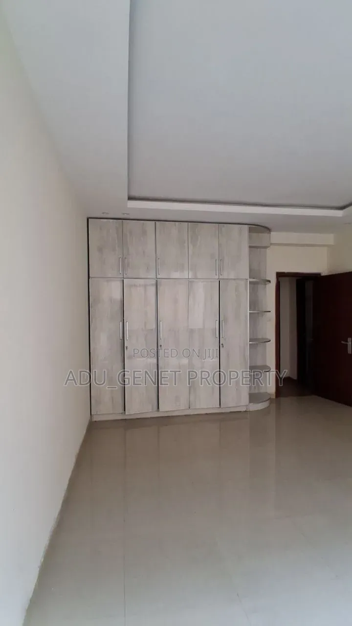 Furnished 3bdrm Apartment in Around Ayat Noah, Yeka for sale