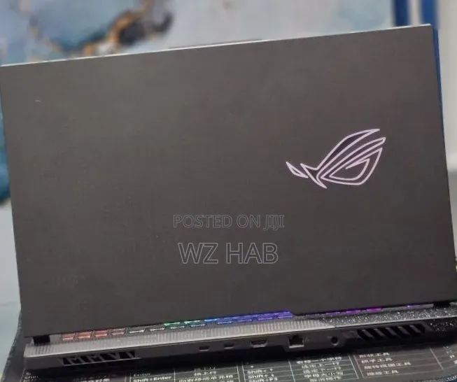 New Laptop Asus G71G 16GB AMD Ryzen 9 SSD 1T