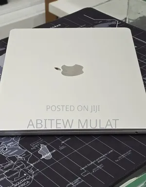 New Laptop Apple MacBook Air 2023 M2 16GB Apple M2 SSD 256GB