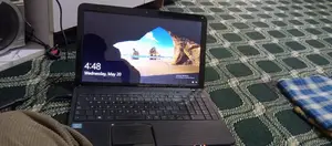 Laptop Toshiba 4GB Intel Core i3 HDD 500GB