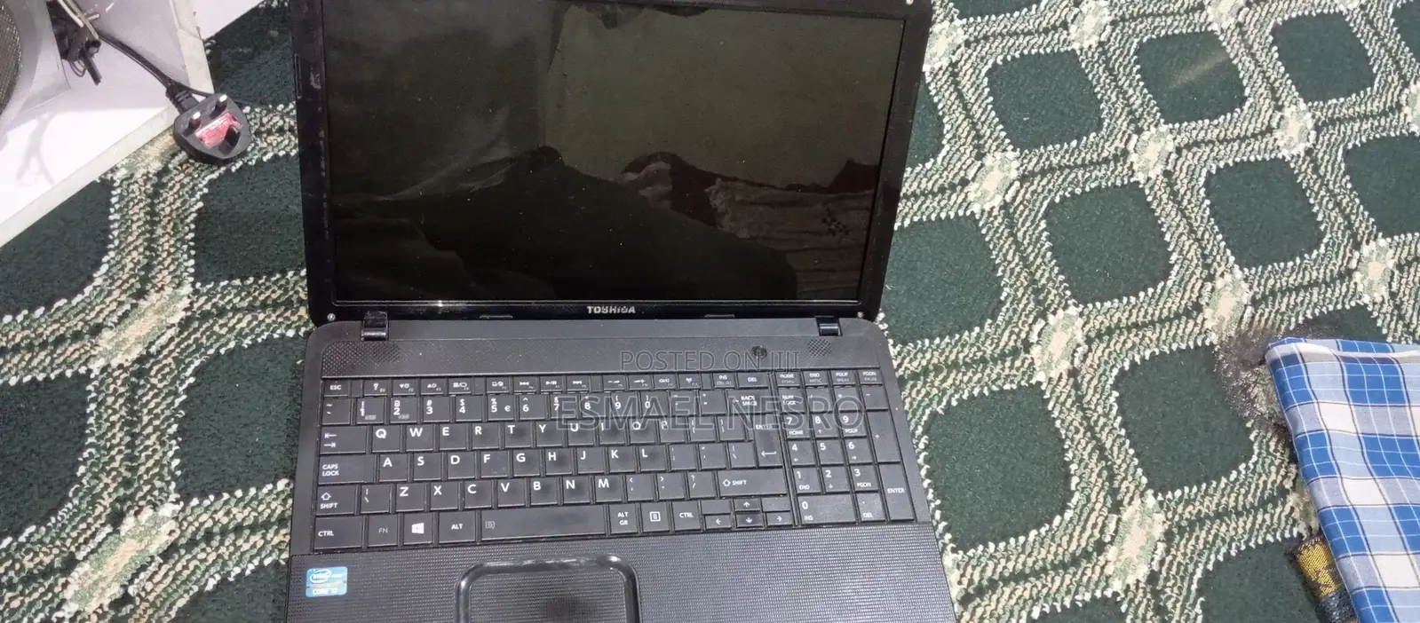 Laptop Toshiba 4GB Intel Core i3 HDD 500GB