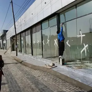 Glass 10mm Tempered