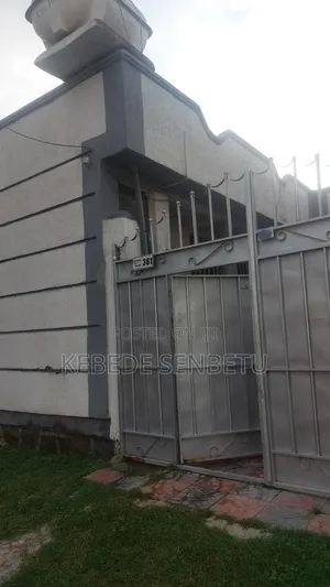 3bdrm House in Oromia, East Shewa for sale