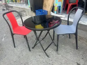 Cafe Table 60cm Diameter Foldable Glass Table
60×60 የሚታጠፍ ክብ ጠረጴዛ