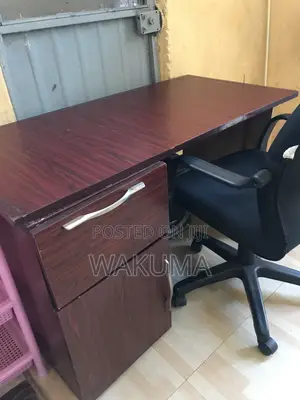 Executive Office Desk / Computer Table – Strong and Spacious