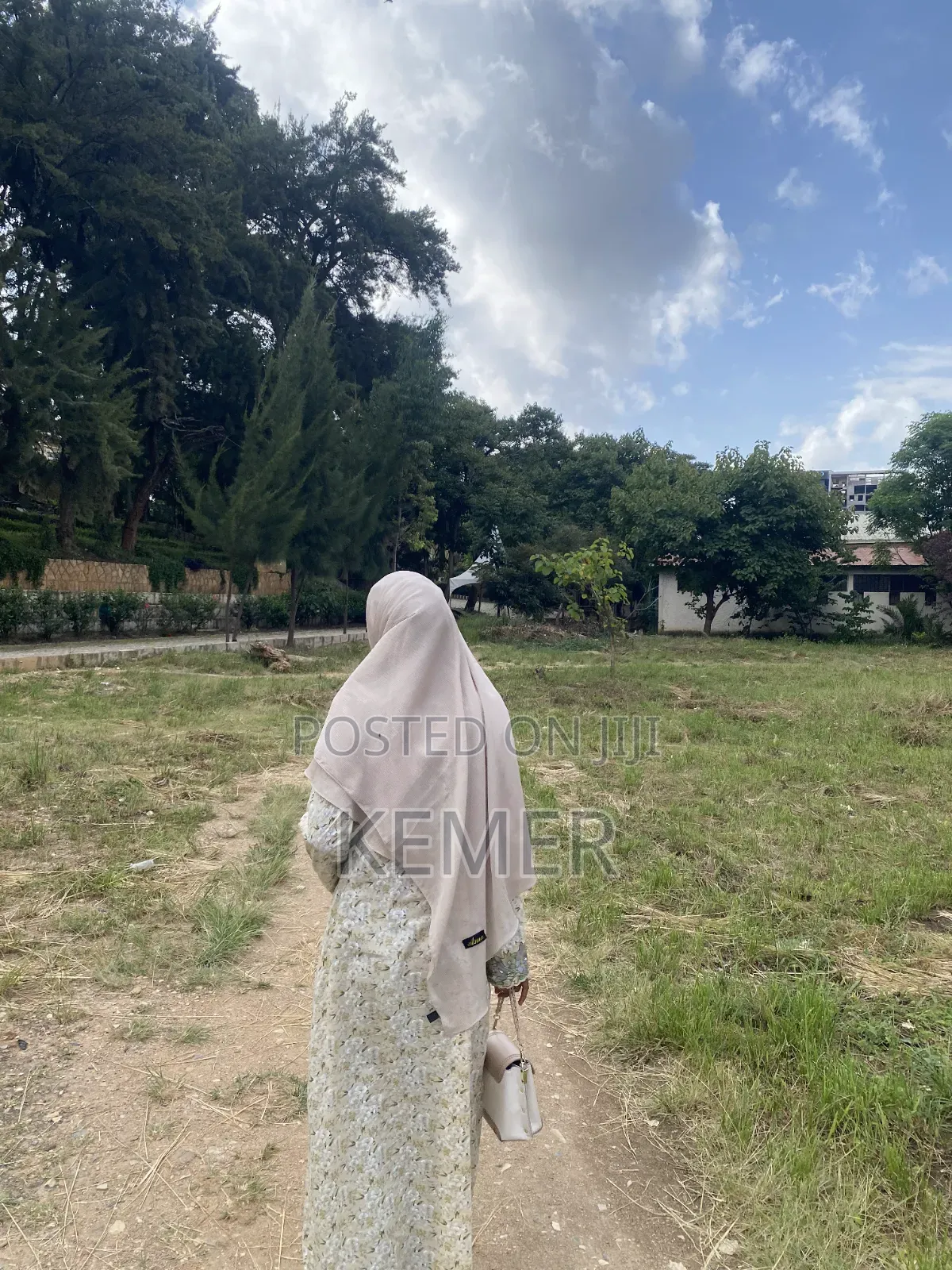 Tobe Abaya