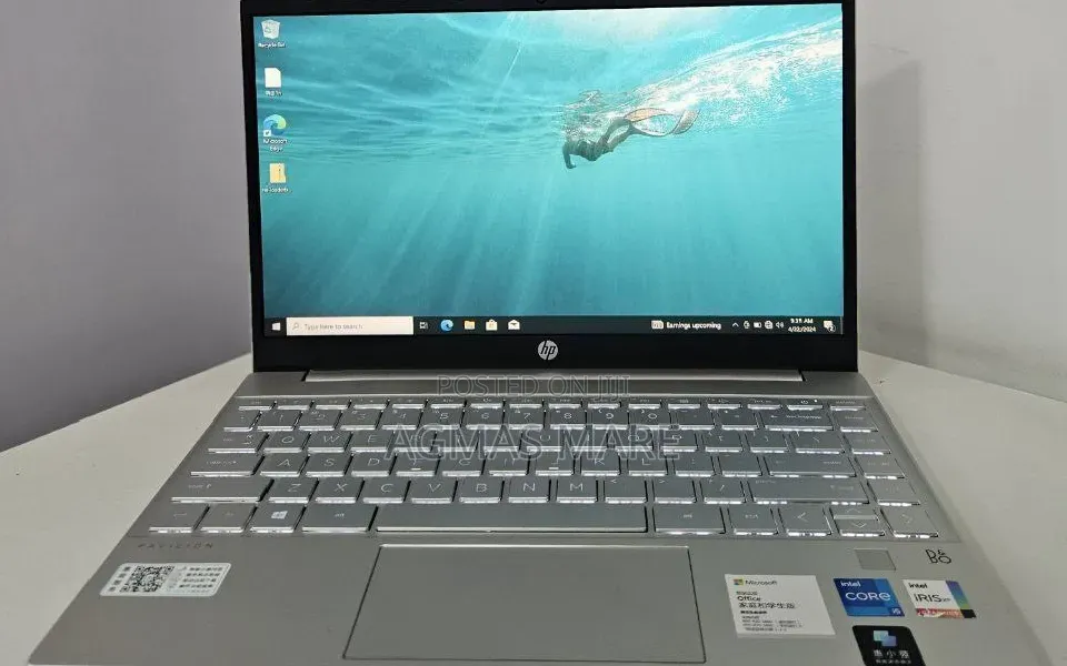 New Laptop HP Pavilion 13 8GB Intel Core i5 SSD 512GB