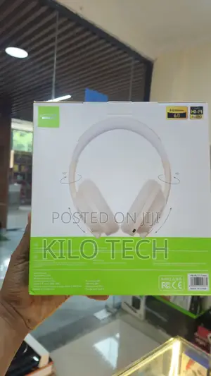 ​ Rugass Hifi Wireless Headphone (Brand New)