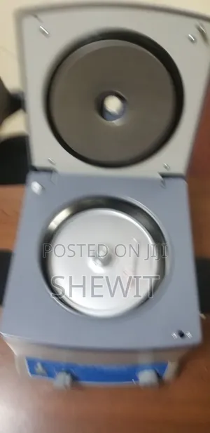 Hematocrit Centrifuge 12 Hole