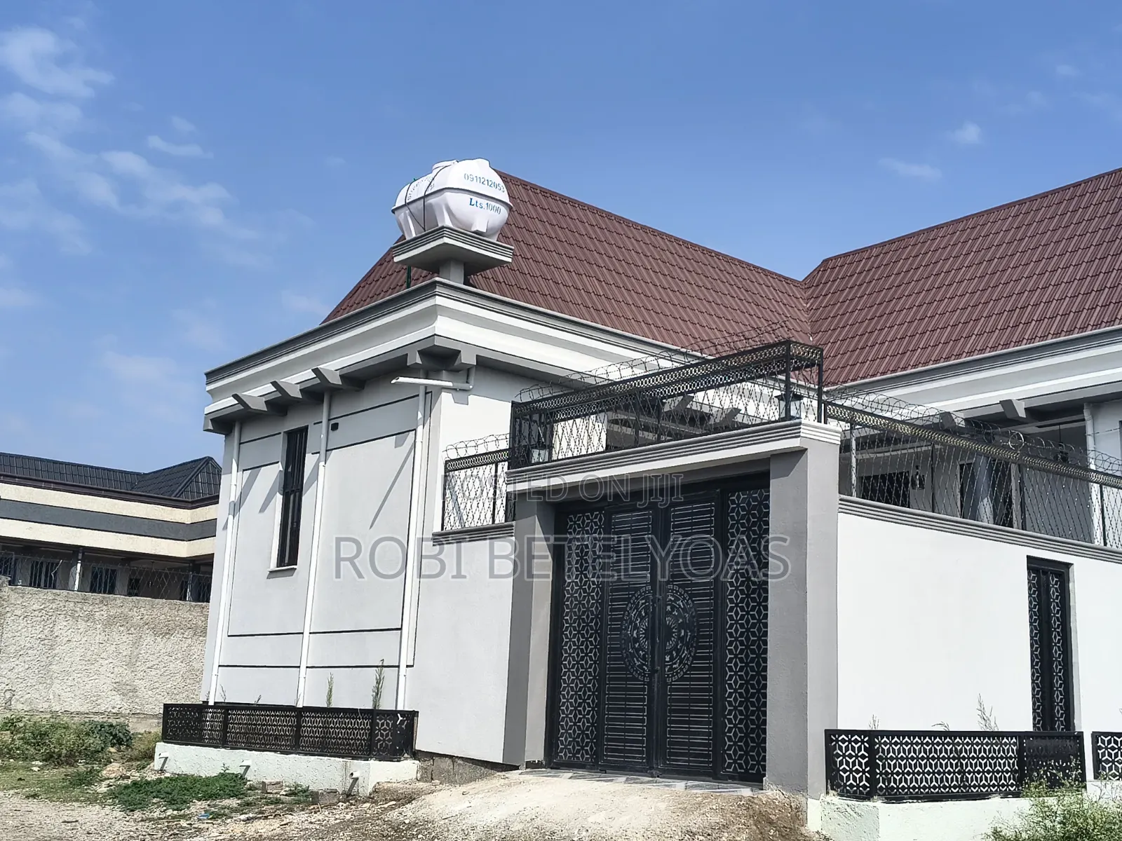 Furnished 5bdrm House in L Sheep, East Shewa for sale