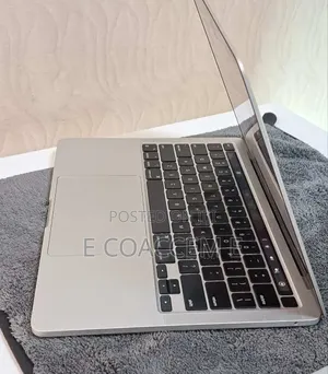 New Laptop Apple MacBook 16GB SSD 512GB