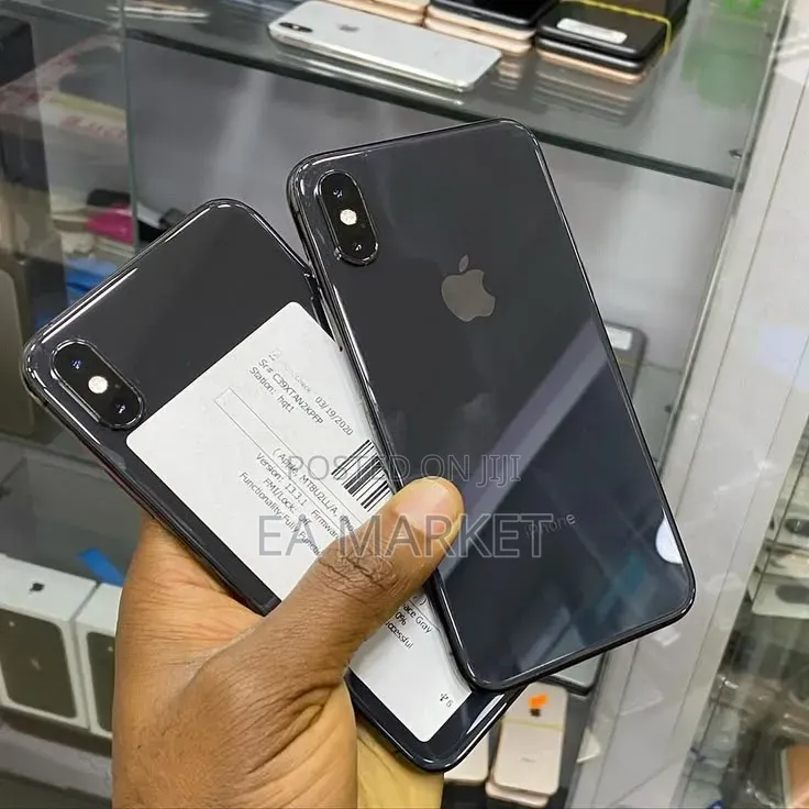 Apple iPhone X 64 GB Black