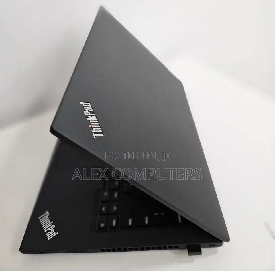 New Laptop Lenovo ThinkPad P14s 16GB Intel Core i7 SSD 512GB