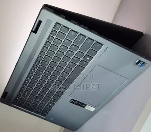 New Laptop Lenovo Yoga 7i 16GB Intel Core i7 SSD 512GB