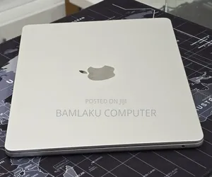 New Laptop Apple MacBook Air 2020 M1 16GB Apple M1 SSD 512GB