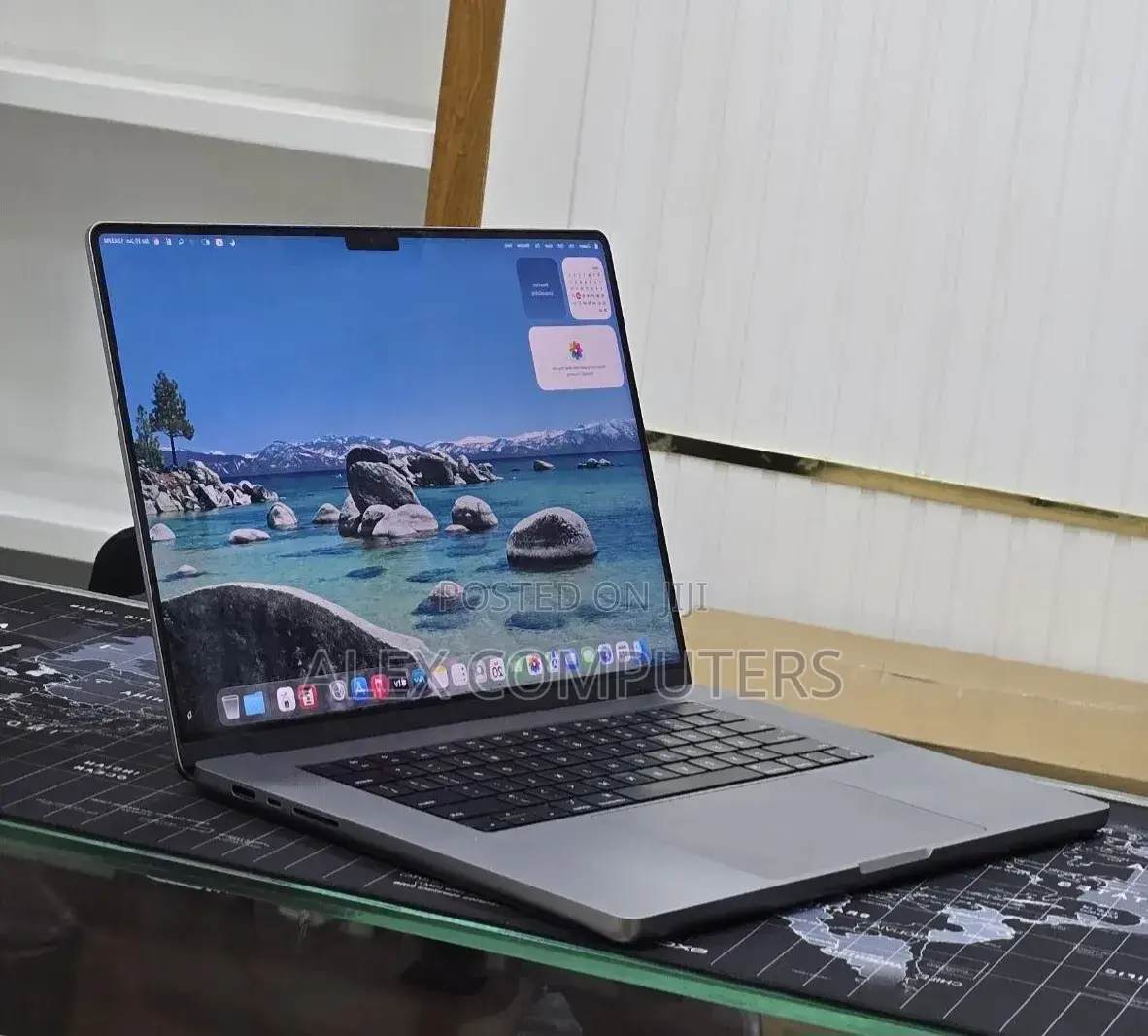 New Laptop Apple MacBook Pro 2021 M1 32GB Apple M1 Pro SSD 512GB