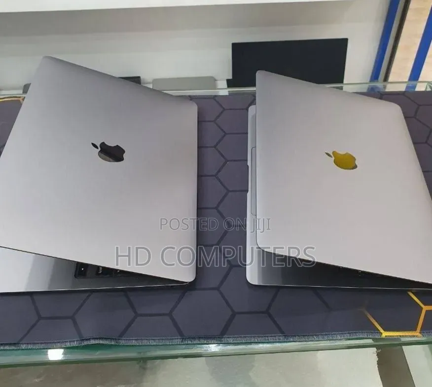 New Laptop Apple MacBook Air 2020 M1 8GB Apple M1 Pro SSD 256GB